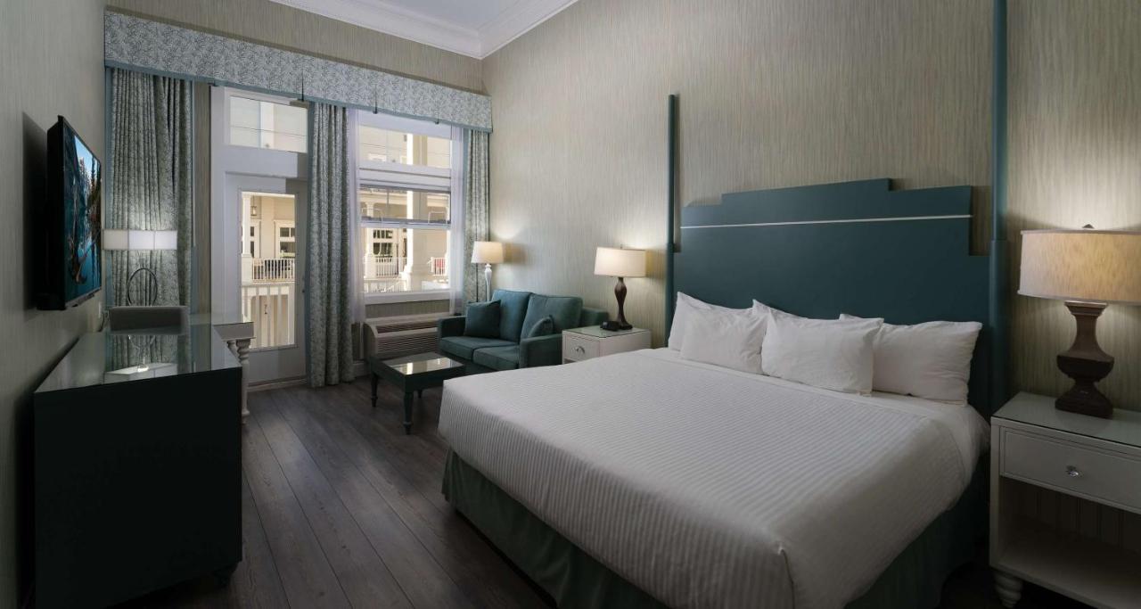 סוק Prestige Oceanfront Resort, Worldhotels Luxury מראה חיצוני תמונה