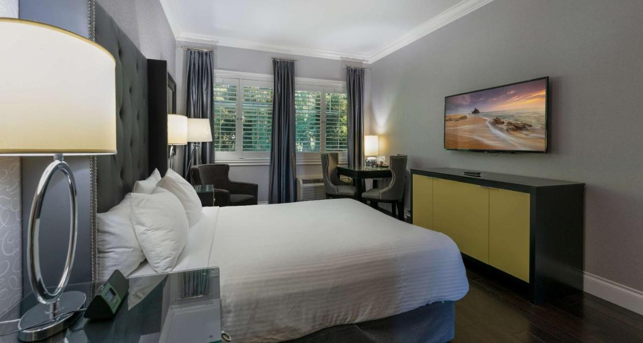 סוק Prestige Oceanfront Resort, Worldhotels Luxury מראה חיצוני תמונה